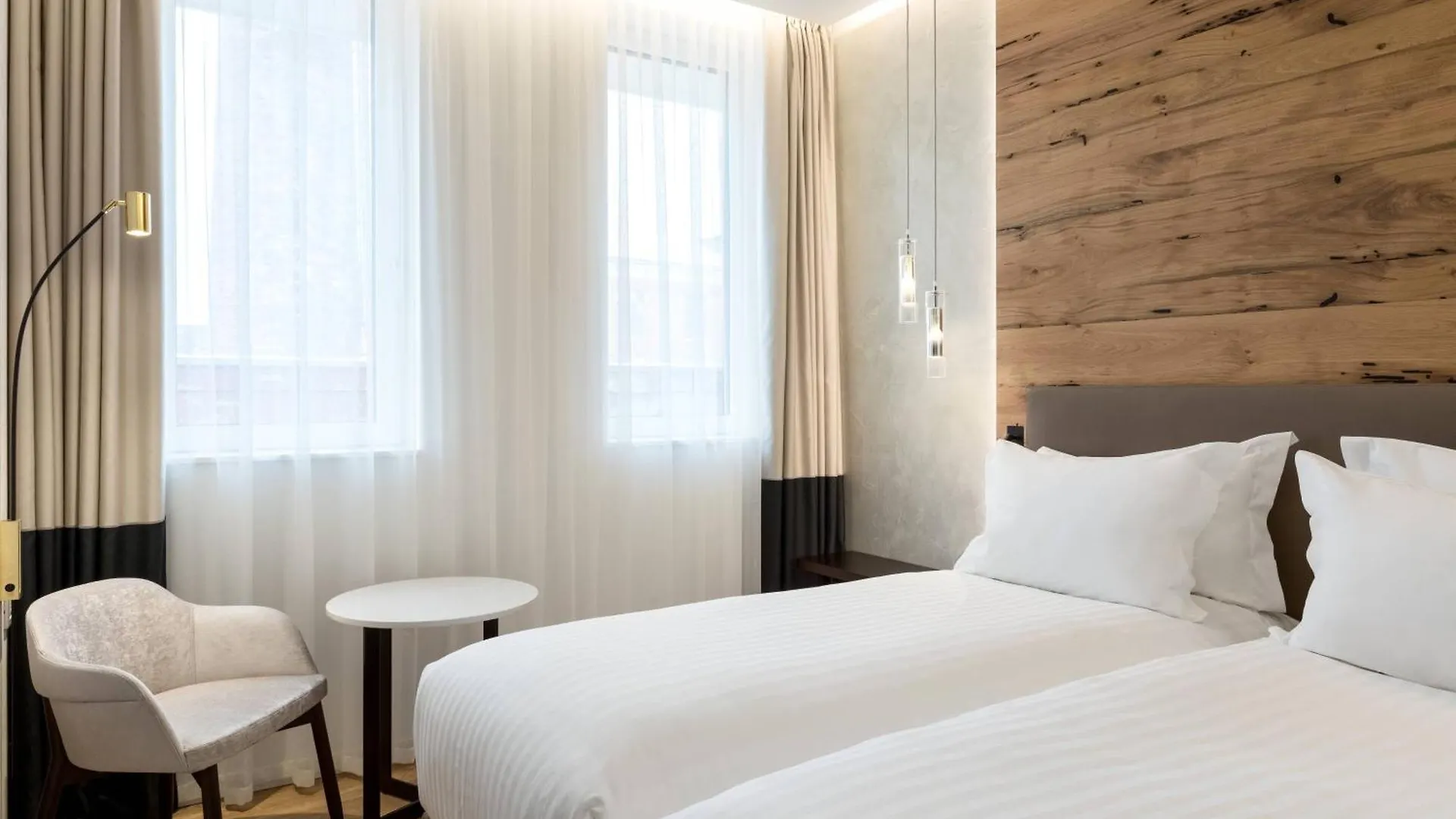 Ac Hotel Venezia By Marriott 3*, Venecia Italia